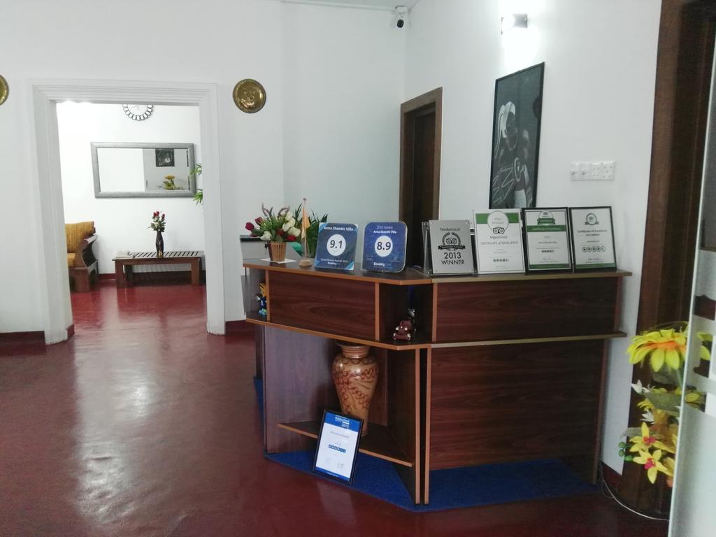 Anna Shanthi Villa Kandy Buitenkant foto