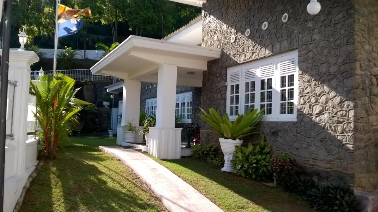 Anna Shanthi Villa Kandy Buitenkant foto