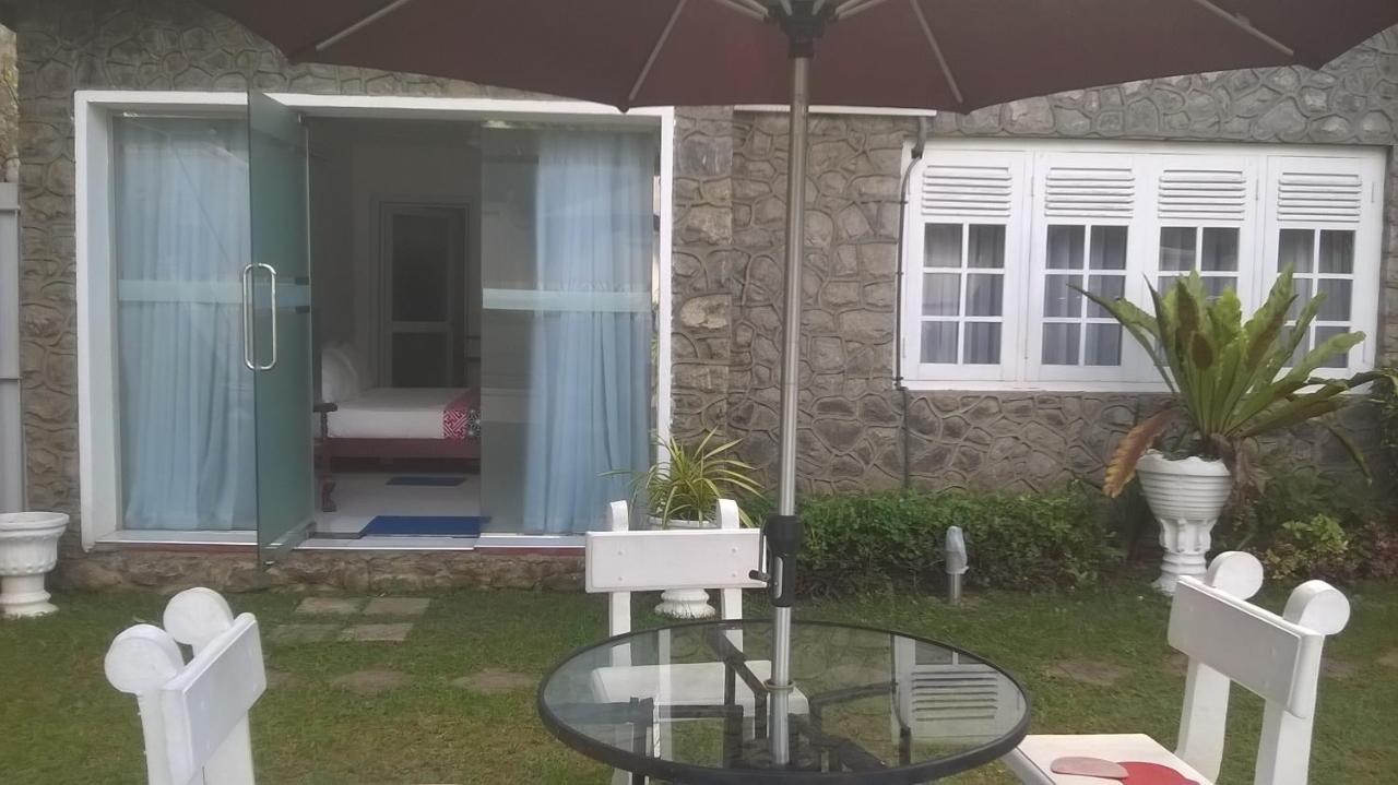 Anna Shanthi Villa Kandy Buitenkant foto