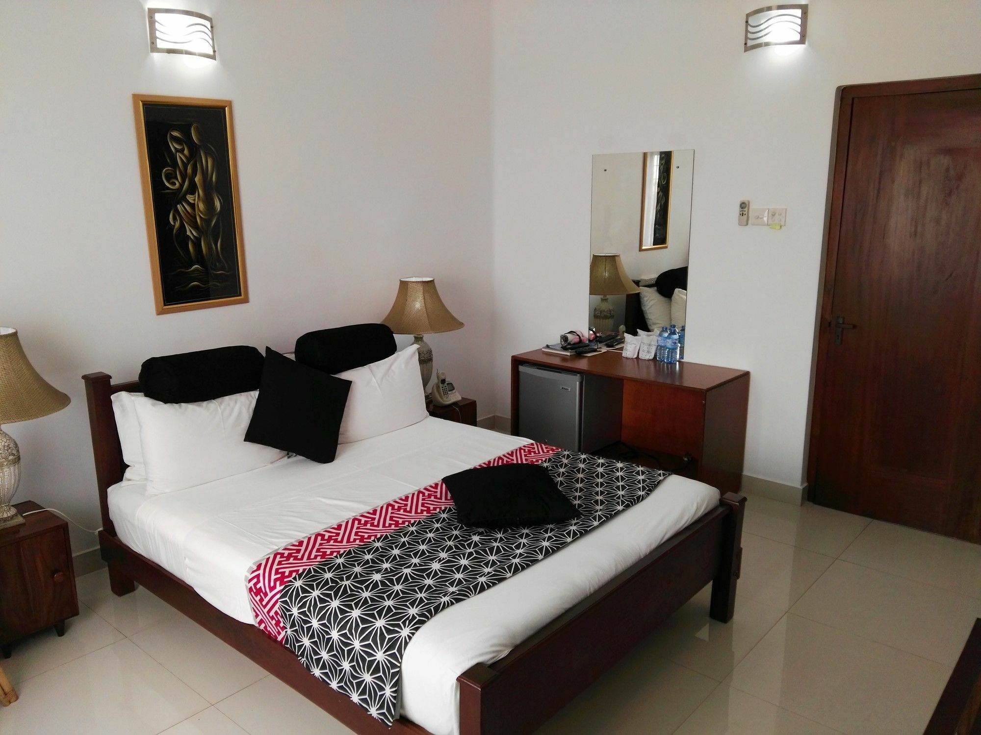Anna Shanthi Villa Kandy Buitenkant foto